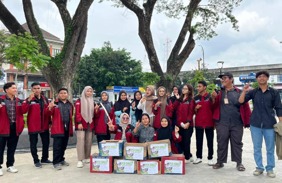 Aksi sosial Sumut Mengajar
